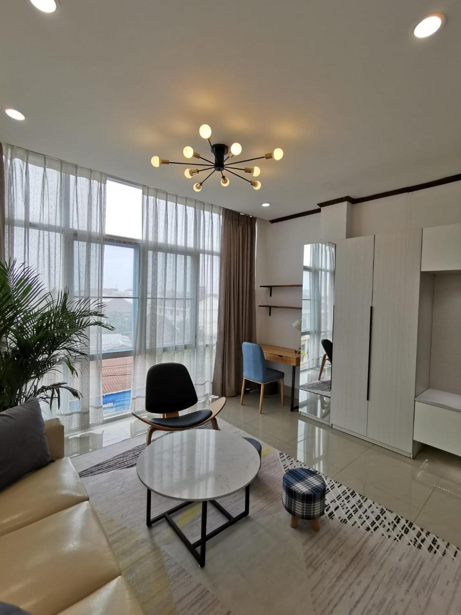 Artist Golden Loft Paris - Vientiane Homestay Duplex Triplex Exteriér fotografie